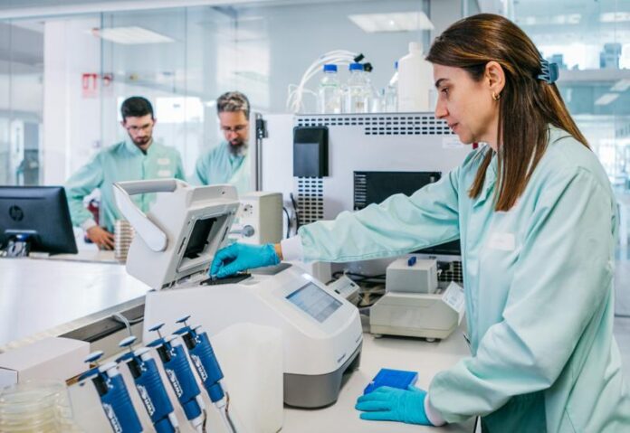 salmonella-en-avicultura-deteccion